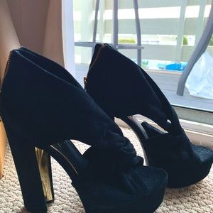 Rachel Zoe black velvet heels